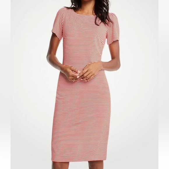 Ann Taylor Red Striped Puff Sleeve Dress Size 4 Stretchy Fit - Picture 2 of 11
